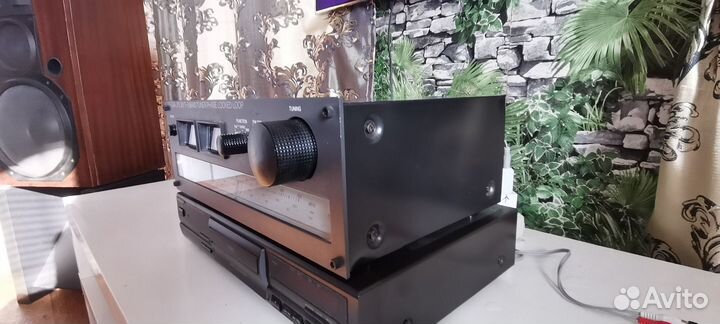 Радиоприемник FM wega JPS 351 T