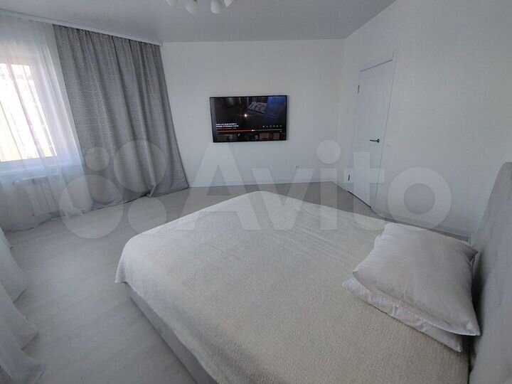 2-к. квартира, 76 м², 6/9 эт.