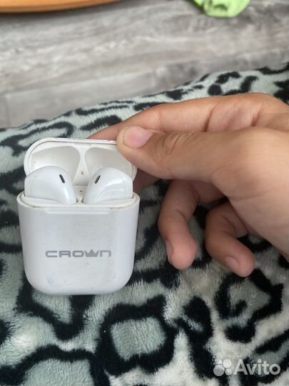 Беспроводные наушники