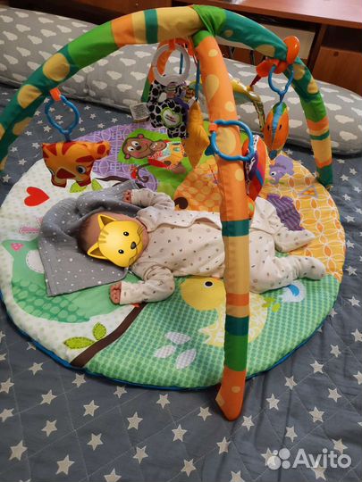 Развивающий коврик