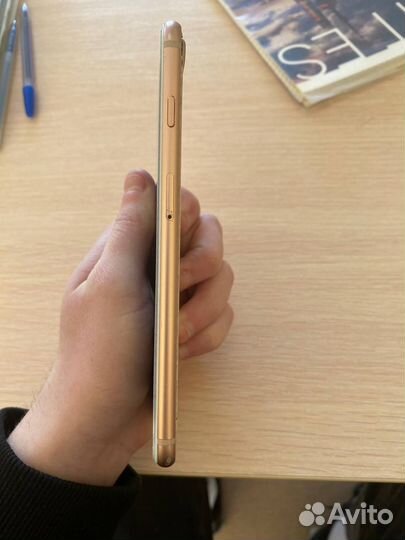 iPhone 8 Plus, 64 ГБ