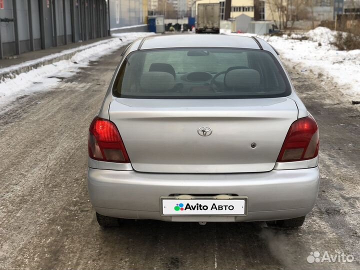 Toyota Platz 1.5 AT, 2000, 180 000 км