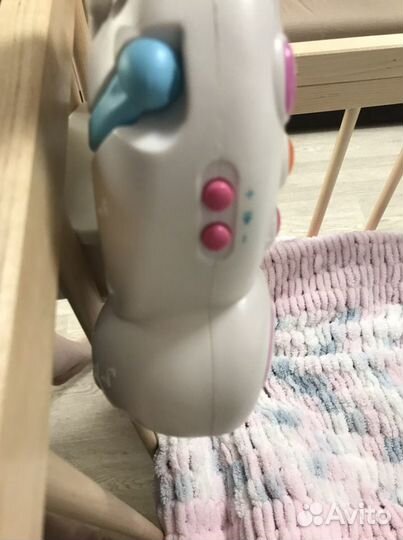 Музыкальный мобиль на кроватку tiny love