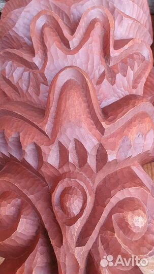 Резной декор из дерева