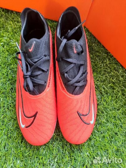 Футбольные бутсы Nike phantom gx elite