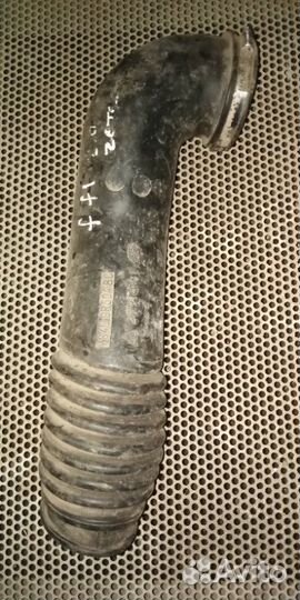 Впускной патрубок Ford Focus 1 2.0 zetec