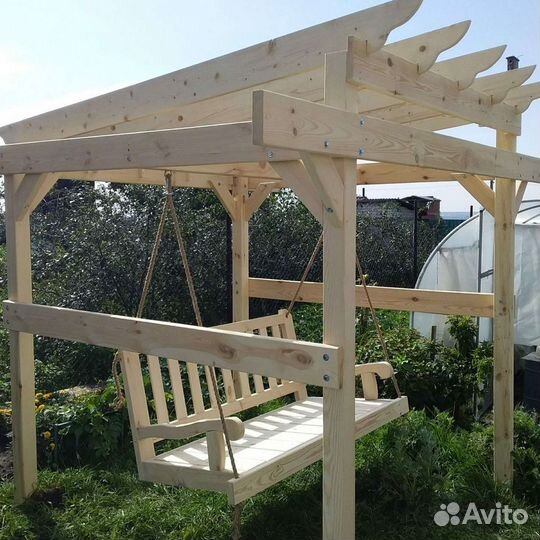 Садовые качели из дерева