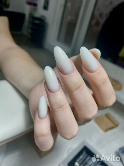 Маникюр с покрытием гель-лак