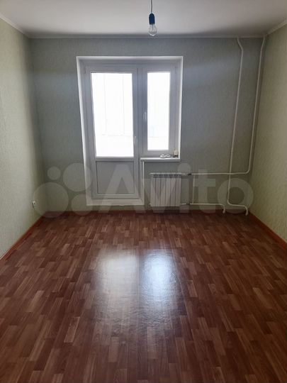 2-к. квартира, 57 м², 5/17 эт.