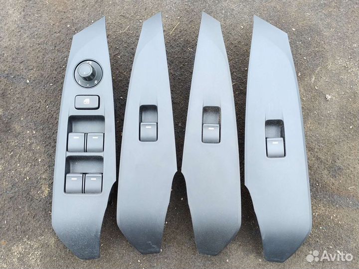 Блок стеклоподъёмников Мазда 6