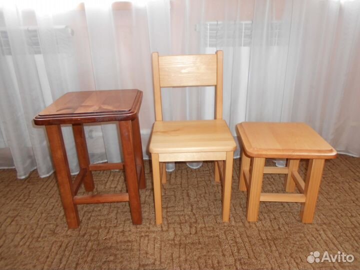 Стульчик и табуретки