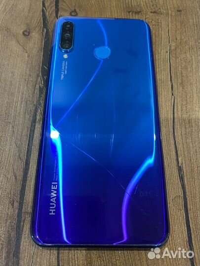 Смартфон бу Huawei P30 lite