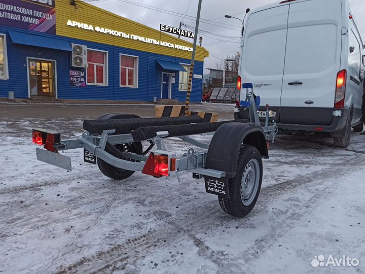 Прицеп 81771B.101 для гидроцикла и лодки