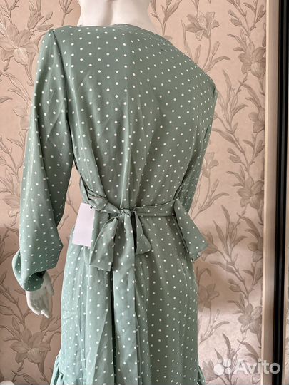 Платье женское новое в горох 50