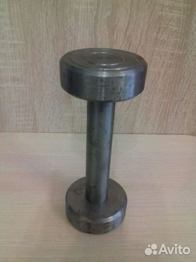 Гантеля 1 шт