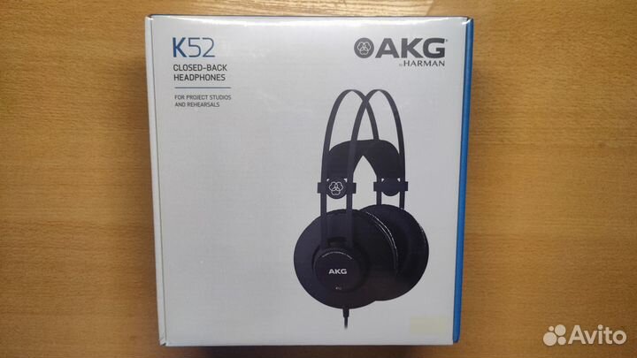 Наушники AKG K52