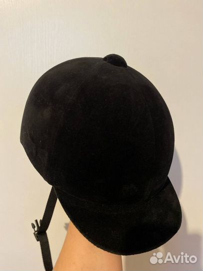 Шлем для конного спорта 57см