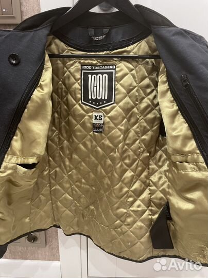 Мотокуртка женская icon