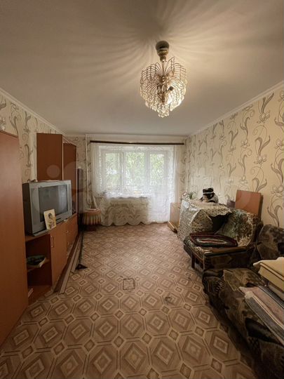 2-к. квартира, 45 м², 3/5 эт.