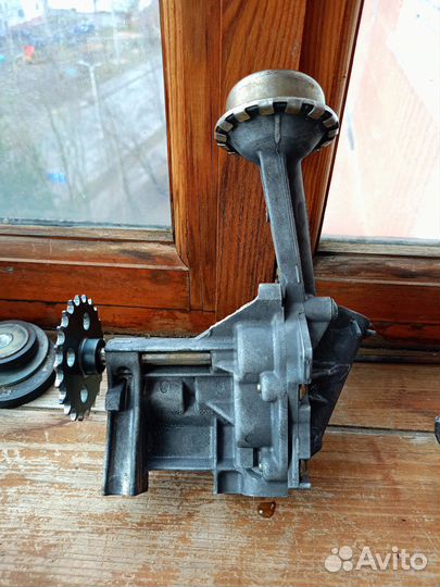 Масляный насос Рено логан к7м