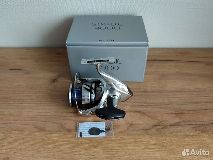 Катушка Shimano Stradic 23 4000