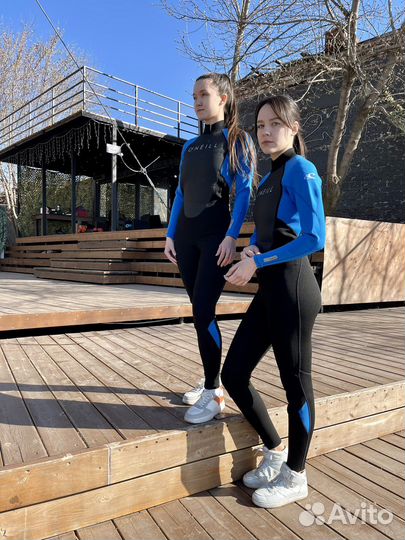 Гидрокостюм женский