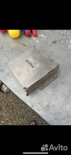 Блок управления двигателем w220