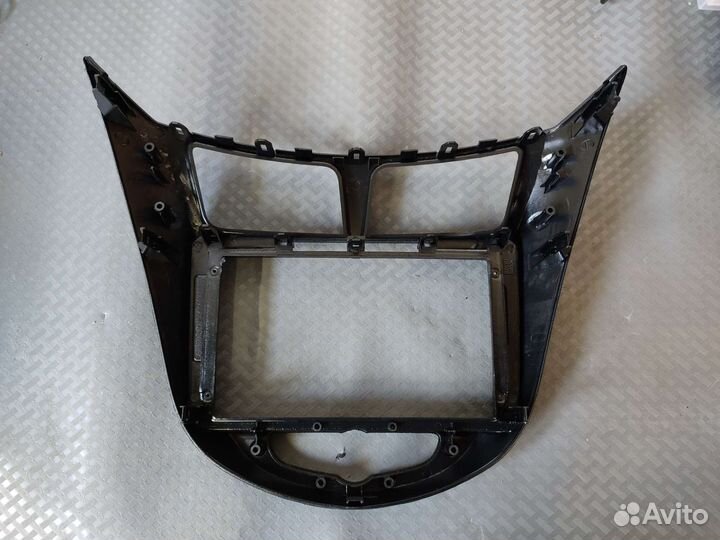 Переходная рамка Hyundai Solaris, 2010-2016