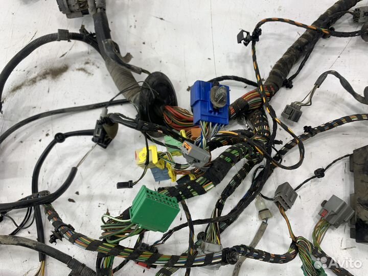 Ford fiesta mk5 1.6 ркпп проводка салонная
