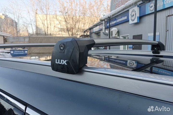 Багажник на крышу