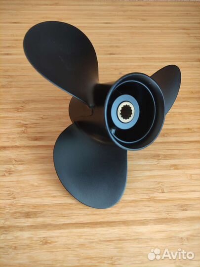Скоростной гребной винт Тохатсу 18