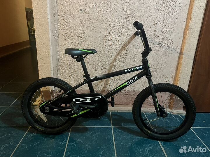 Велосипед GT mach one 16