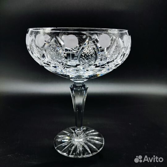 Шикарная ваза конфетница хрусталь Богемия СССР