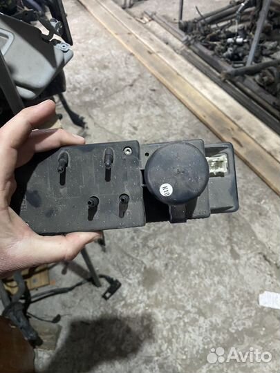 Компрессор центрального замка Мерседес w210