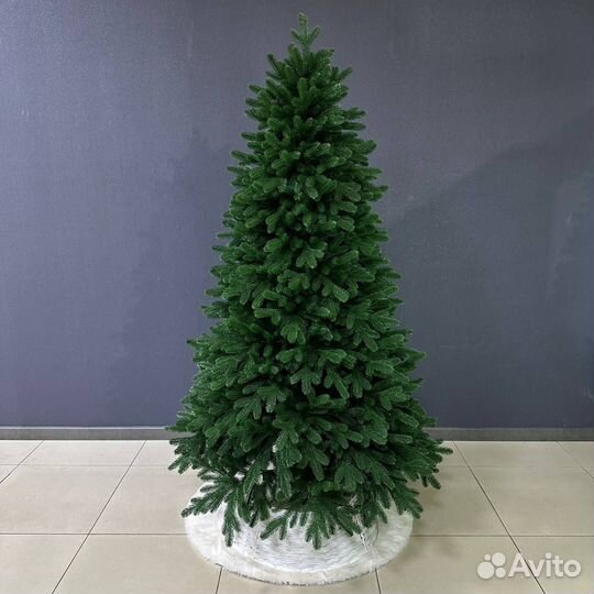 Елка искусственная / разных размеров