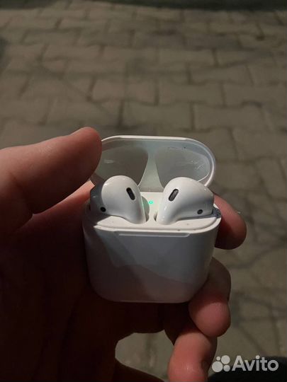 Наушники apple airpods