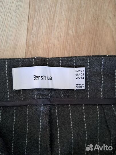 Брюки bershka широкие