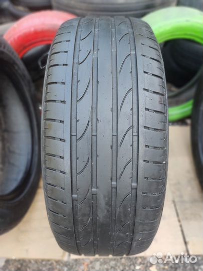 Bridgestone Dueler H/P Sport 235/55 R17