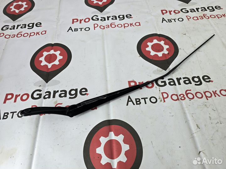 Поводок стеклоочистителя правый Haval Jolion