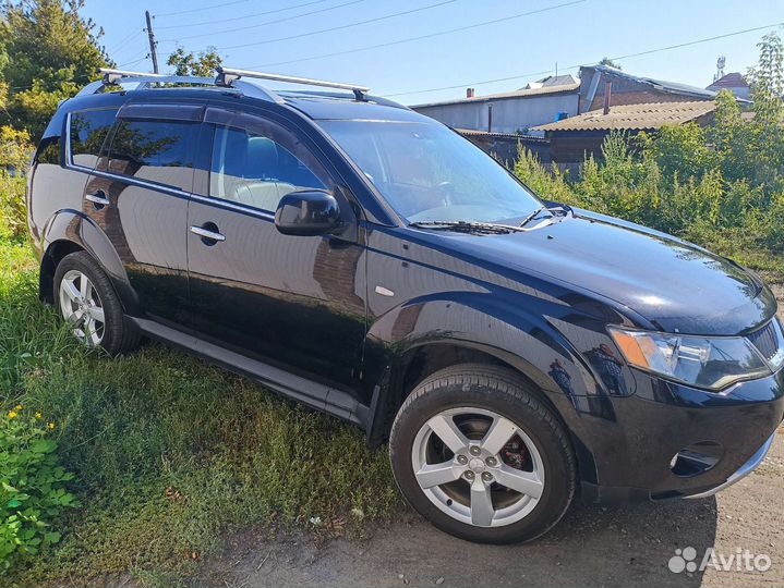 Mitsubishi Outlander 2.4 CVT, 2008, 300 000 км