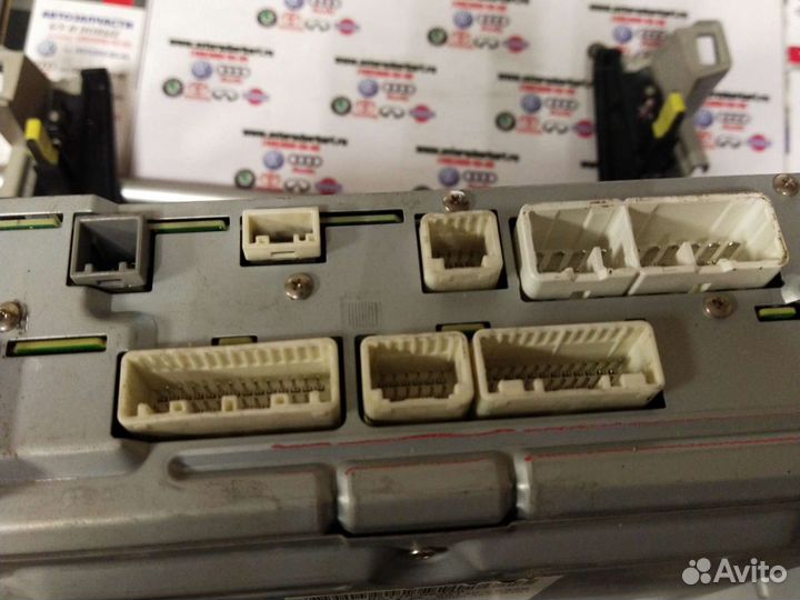 Штатное головное устройство для Тойота Камри бу