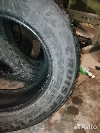 Bridgestone Ice Cruiser 5000 265/65 R17 110V