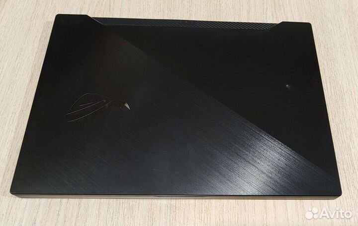 Asus rog zephyrus g15