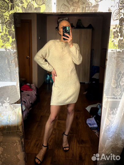 Платья, свитшоты, джинсы