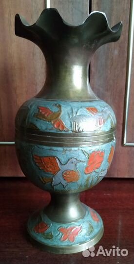 Медная ваза