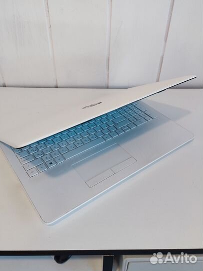 HP как новый(ssd/A4/ddr4)