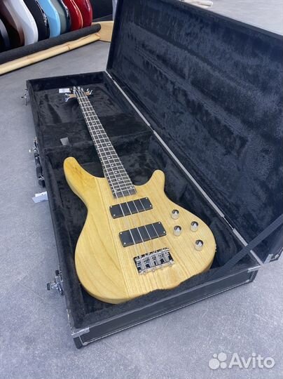 Кейс для бас-гитары (Новый)