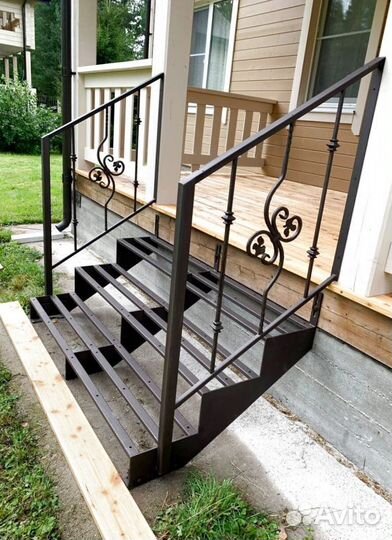 Лестница в дом под ключ
