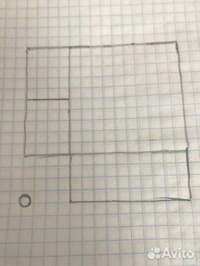 Сруб дома из бревна ручной рубки в чашу