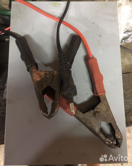 Зу для аккамулятора Maxinter plus 8A